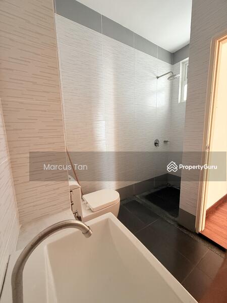 Untuk Dijual - Link Bungalow at Alam Nusantara, 45x95, 7 Rooms Linked Bungalow